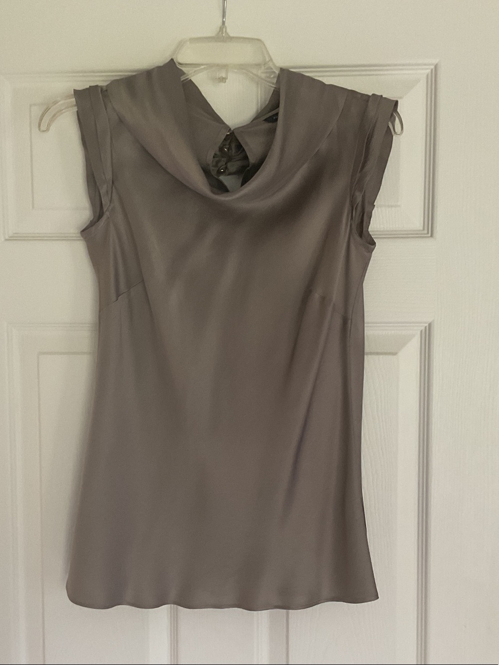 Banana Republic Sleeveless Cowl Neck Camisole in Taupe Gray